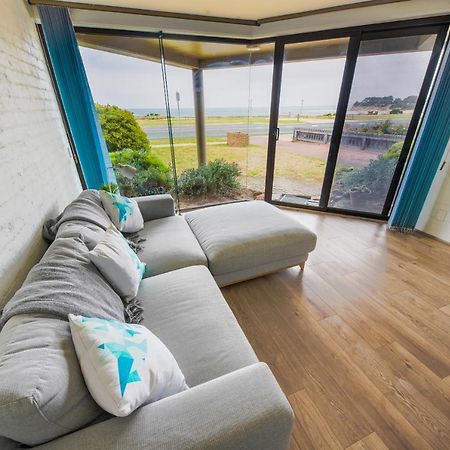 Max'S Beachside Holiday Home Torquay Bagian luar foto
