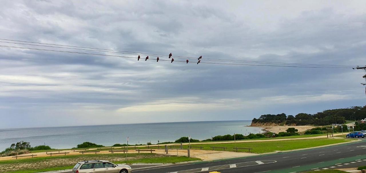 Max'S Beachside Holiday Home Torquay Bagian luar foto